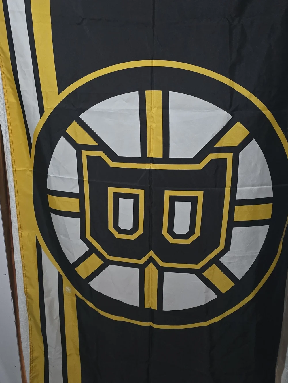 Boston Bruins Flag - Black & Gold Hockey Logo